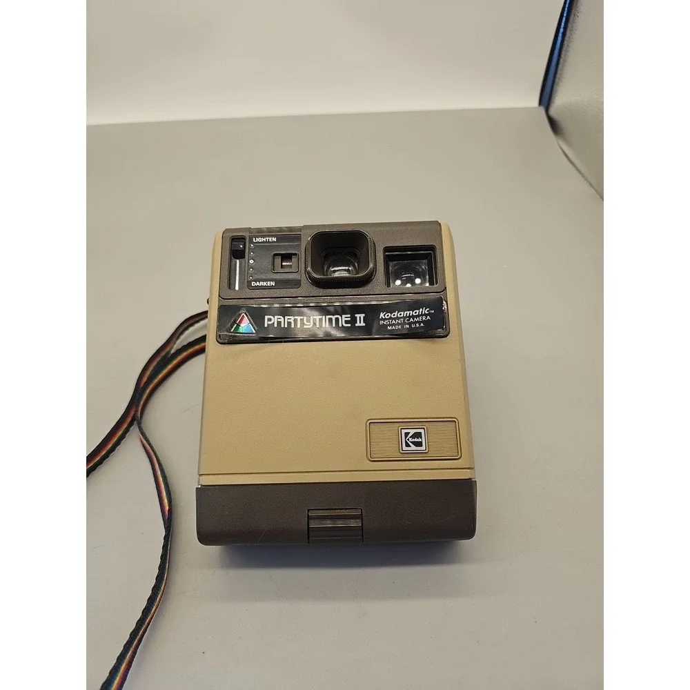 Vintage Kodak Partytime II 2 Instamatic Kodamatic 1970sHS 144-10 Parts